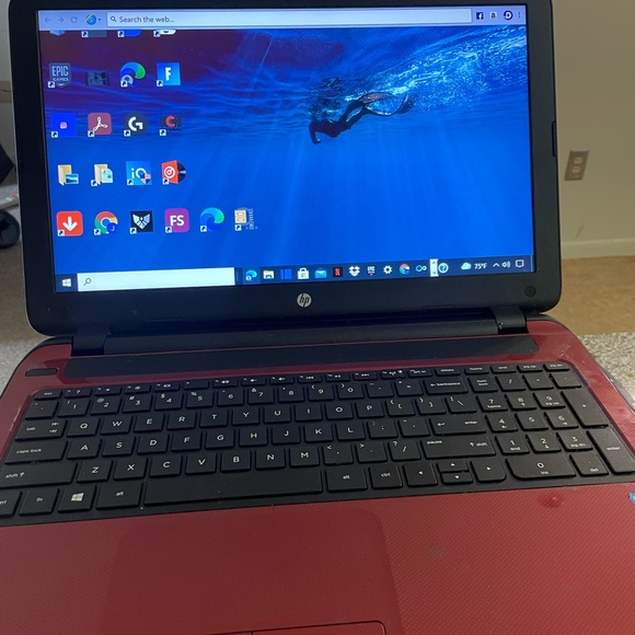 HP laptop - Picture 1 of 9